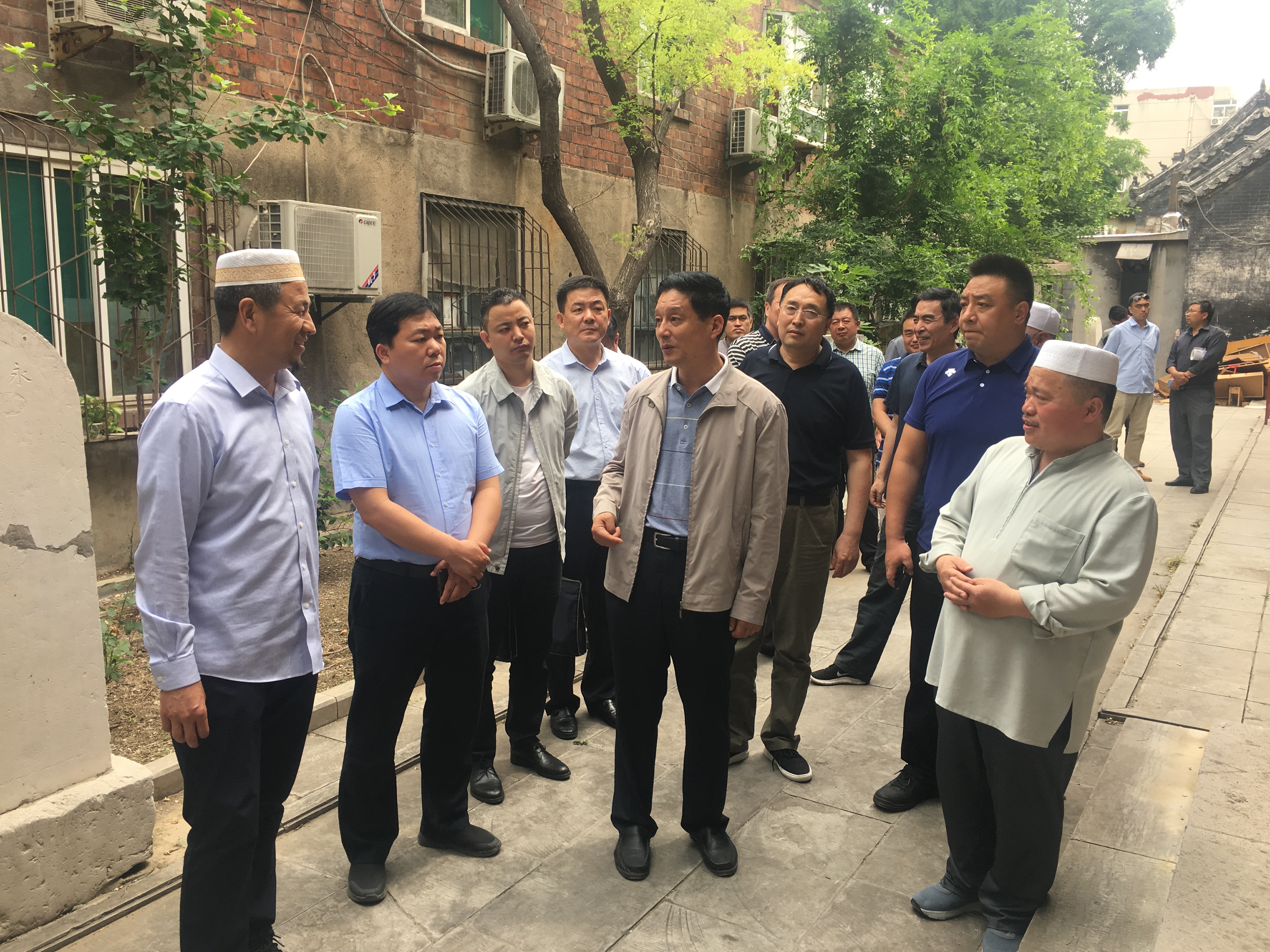 济南市市中区政府 部门动态 省民委主任马传凯一行来我区调研
