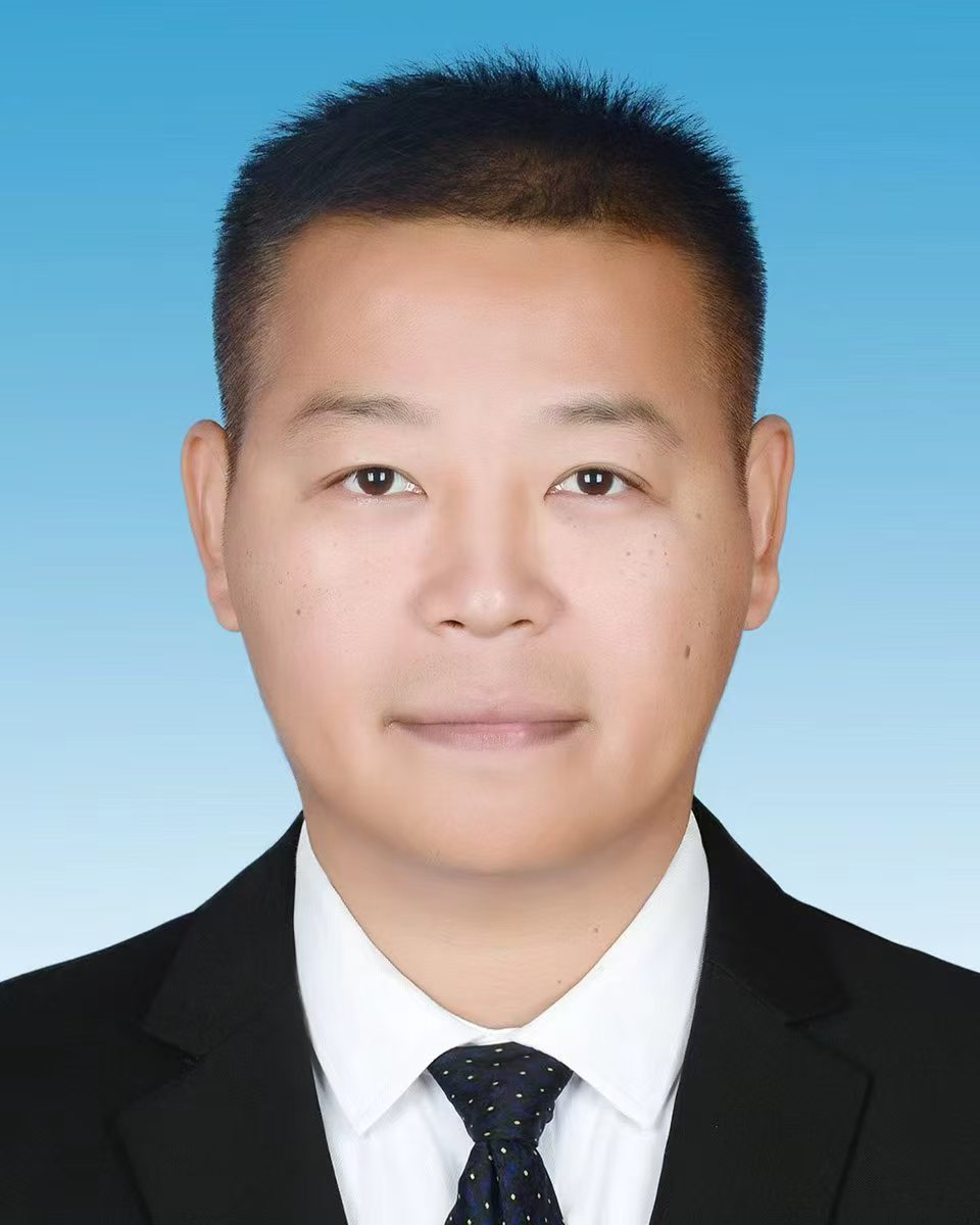 金毅主任照片.jpg